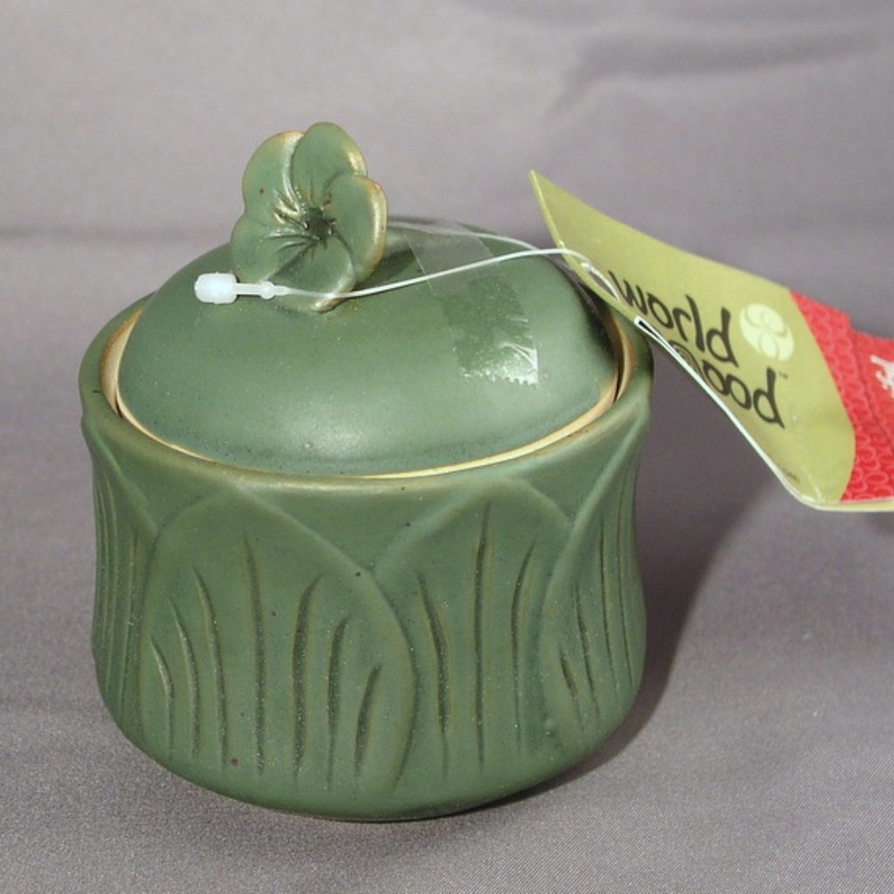 NWT Fair Trade World of Good Ceramic Covered Sugar/Trinket Bowl Handmade in Bali